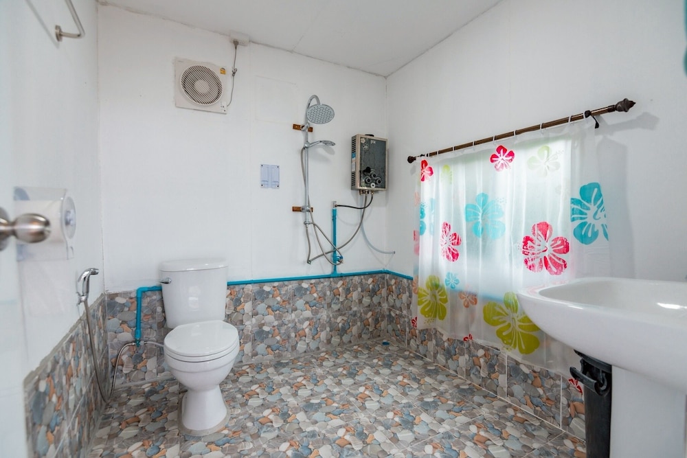 Hubkhaosawan homestay