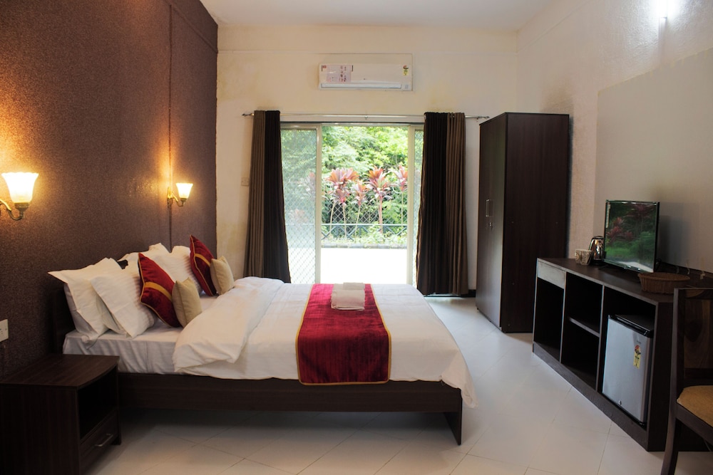 Velvet County Resort