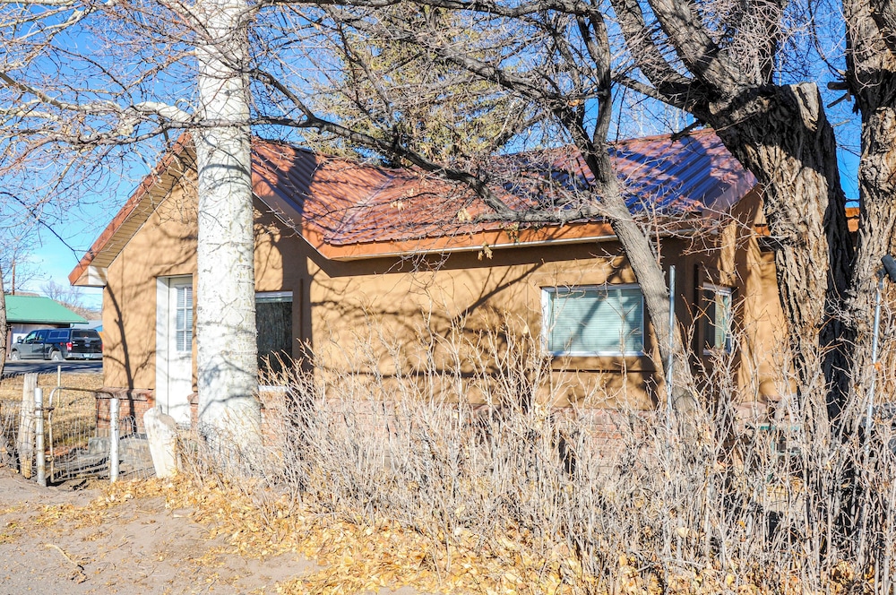 Downtown Del Norte Home Near Hiking & Fishing! view 5