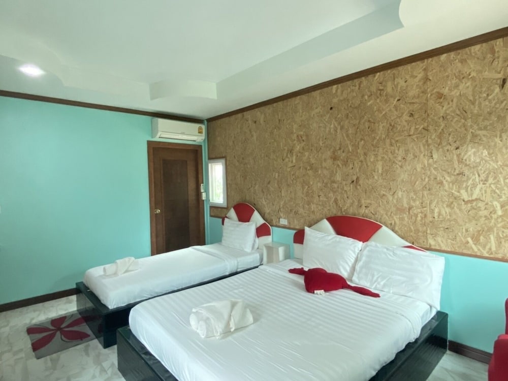 Riverside Hill Resort & Restaurant