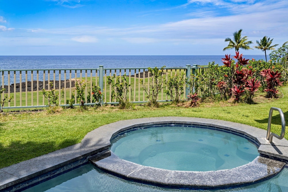 Ocean Front - Private Pool & Grill - Vrkcv