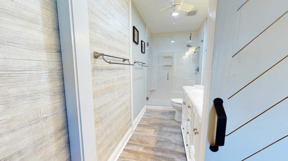 Augusta Village Sandestin by Gibson BR