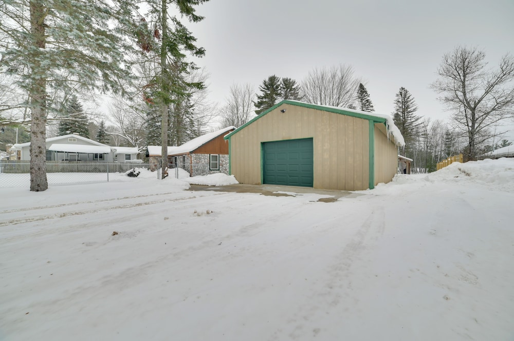 Lakefront Kalkaska Cottage w/ Fire Pit!