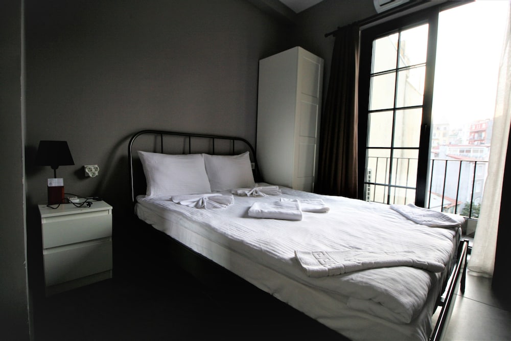 Archeo Hostel - Adults Only