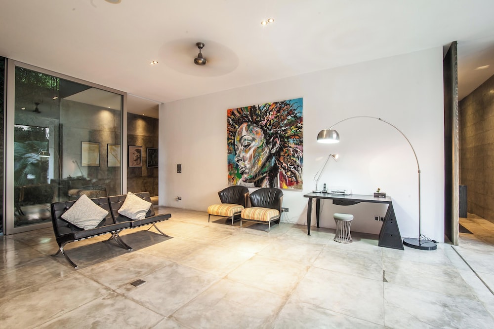 Modern 4BD Villa with Pool in Seminyak