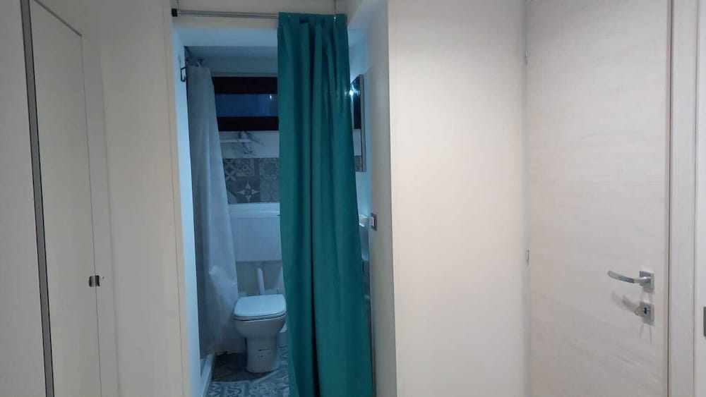Room-room in the Historic City Centre