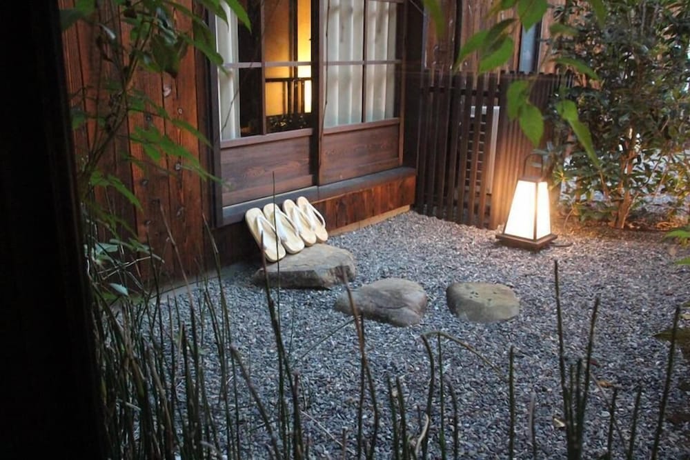 HARUYA Umekoji - Hostel