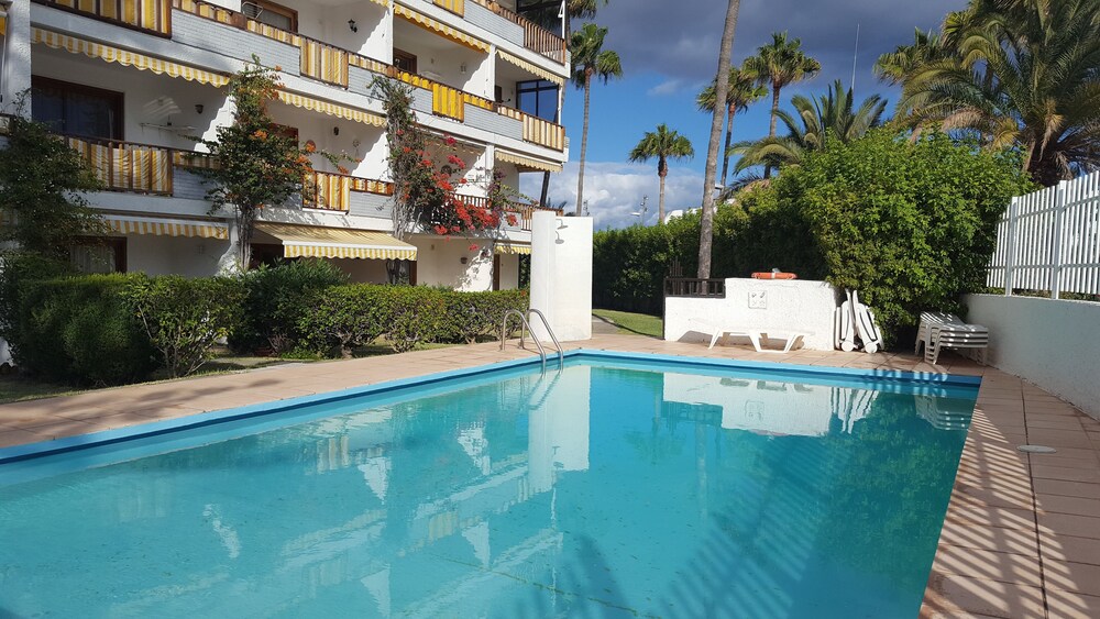 Apartment Agusbeach Sanagu023 photo 4