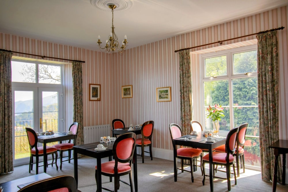 Lynton Vacations - Sinai House - Property Image 2