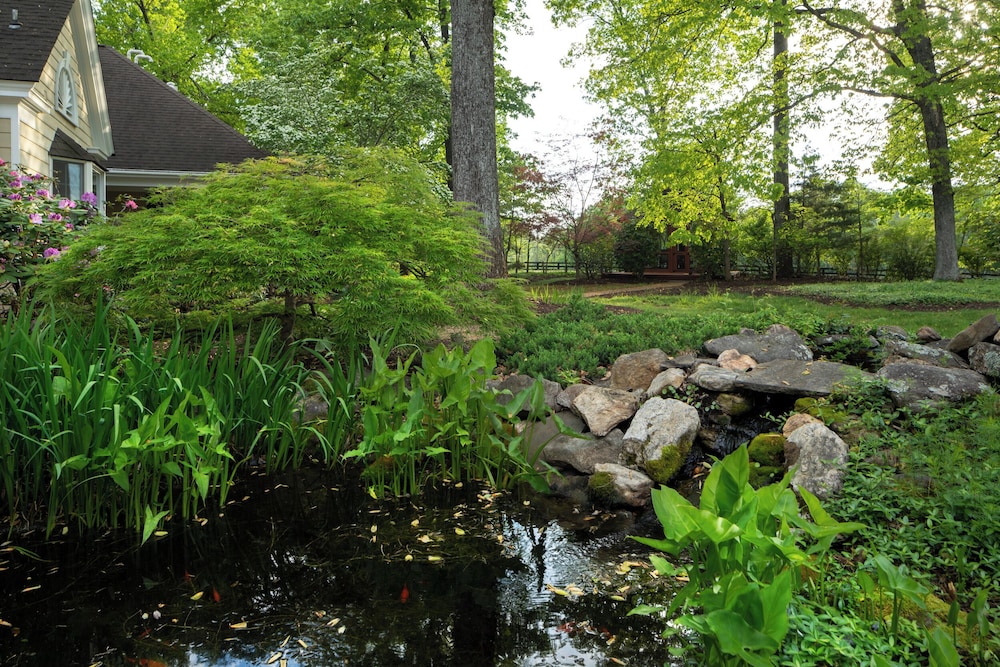 Foxfield Inn