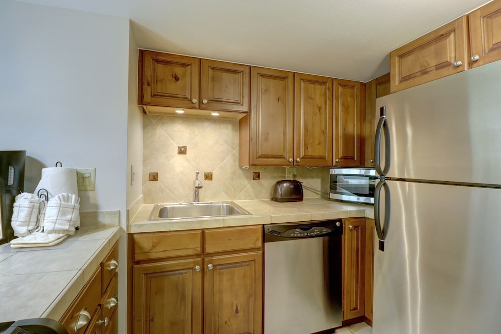 Summit County Vacations - Mp410 Mountain Plaza 1br 2ba -pet Friendly 1 Bedroom Condo - Property Image 29