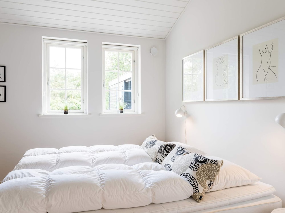 Cosy Retreat in Henne Strand-by Traum view 2