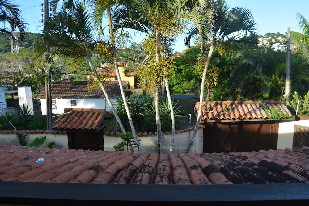Frida Buzios Suites