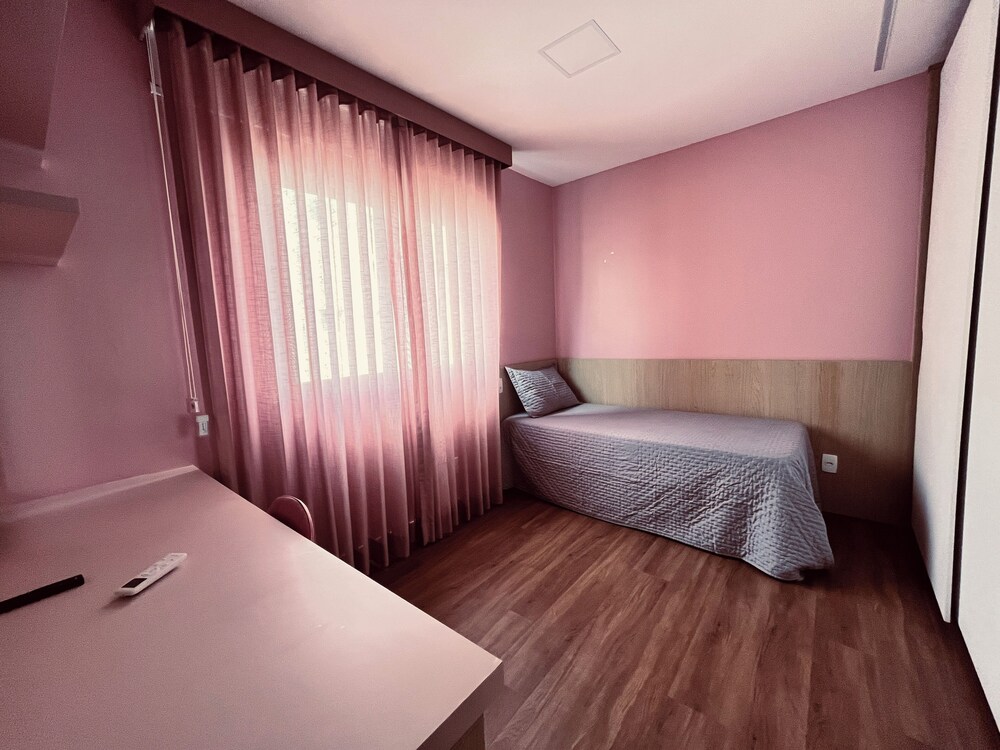 CM 304 - luxo conforto em frente ao mar