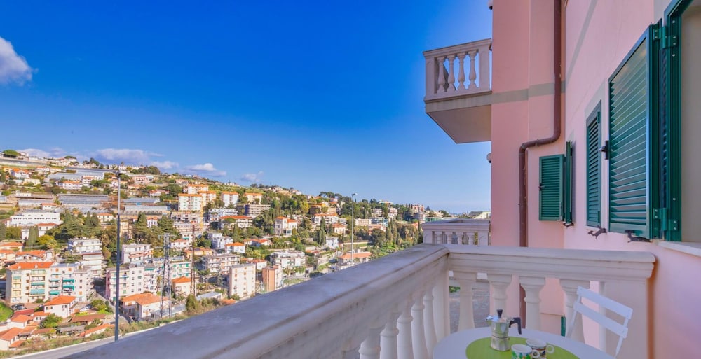 Bijoux Apartment by Wonderful Italy view 4