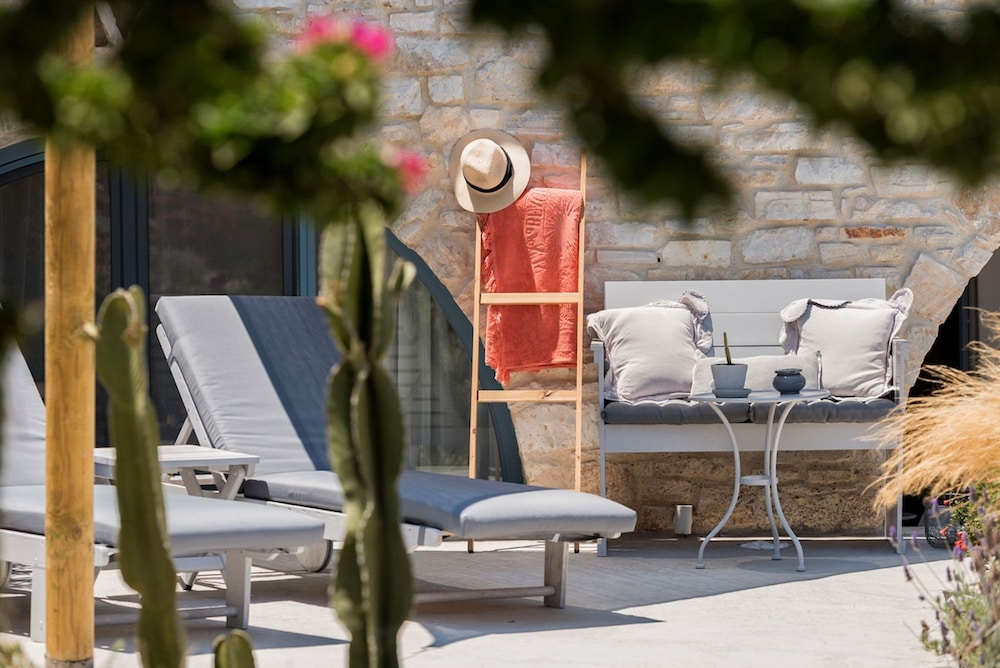 Island Magic With Jacuzzi Pool From June 25