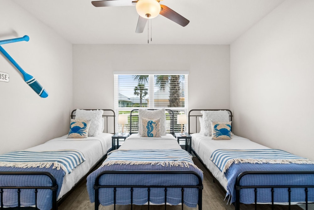 Beach House - Redfish Cove by PHG