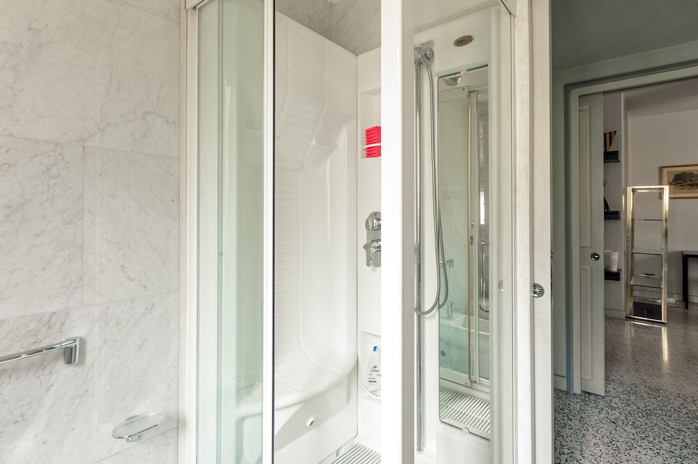 Stylish 1 br Close to Duomo