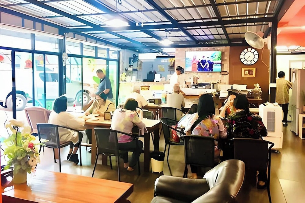 Chat House Chiang Rai