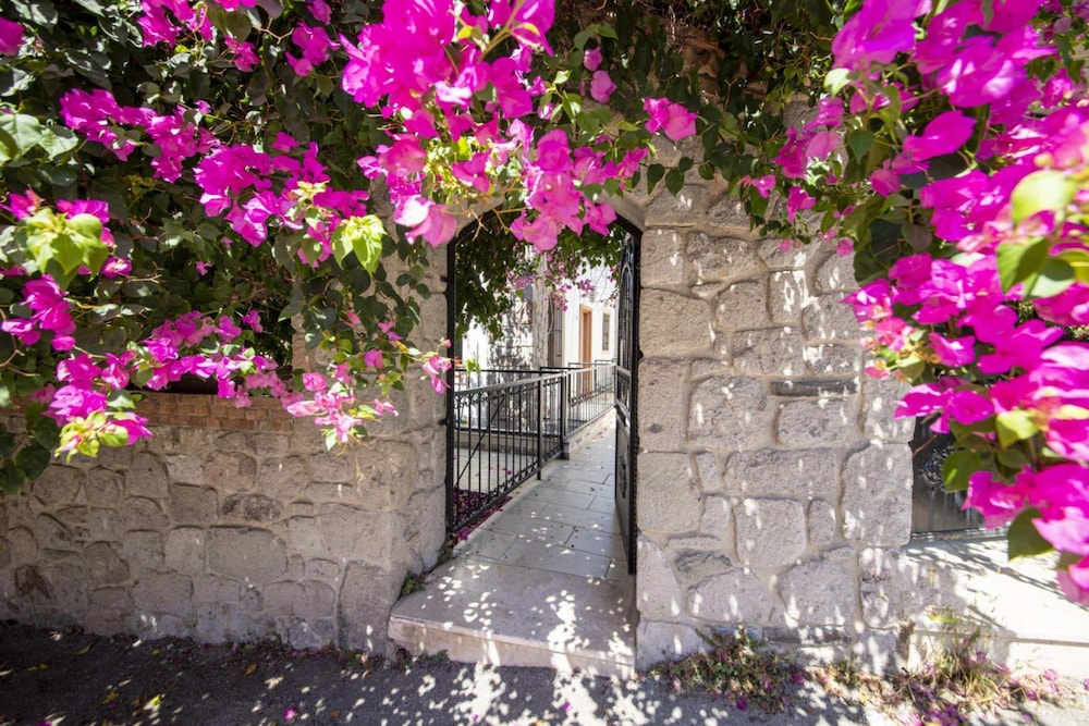 Enchanting House With Backyard in Bodrum view 4