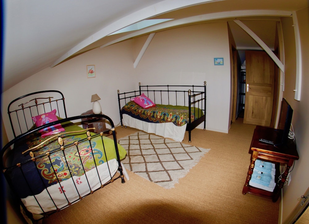 Photo 10