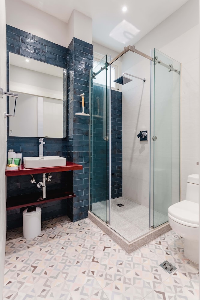 w Fantastic 2BR w Balcony in Panama