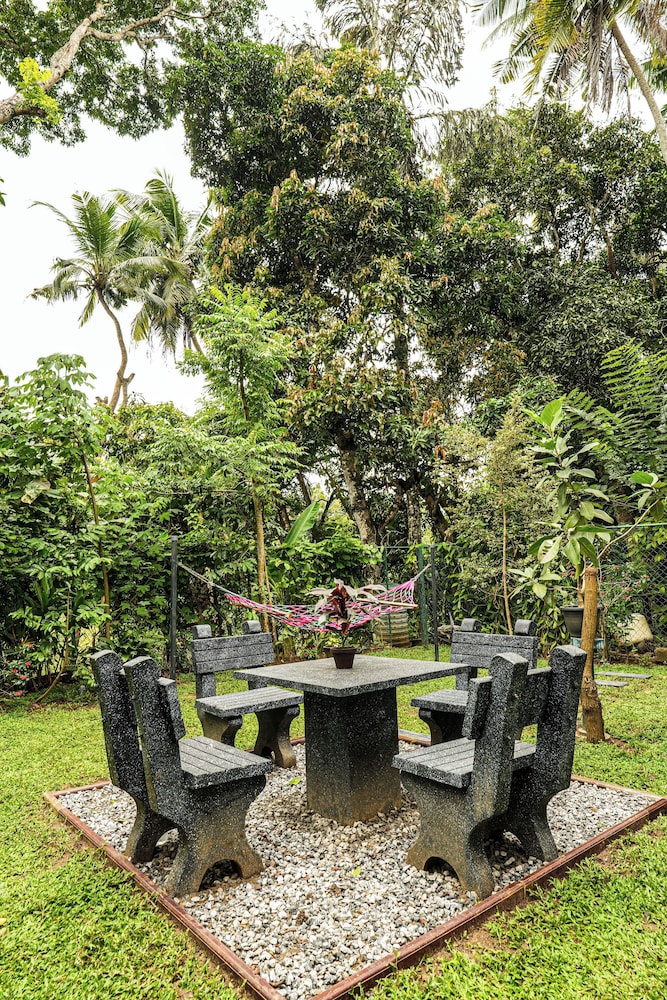 V&C Hideout Villa - Kandy
