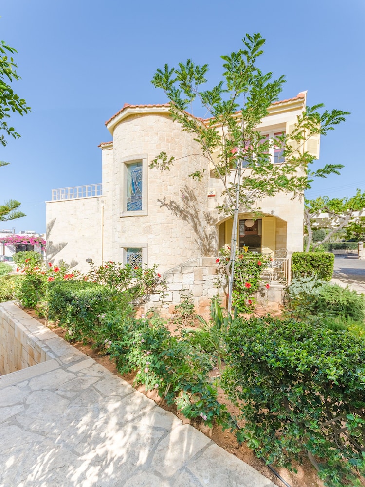 Hotel Anna Maria Village - Image 1