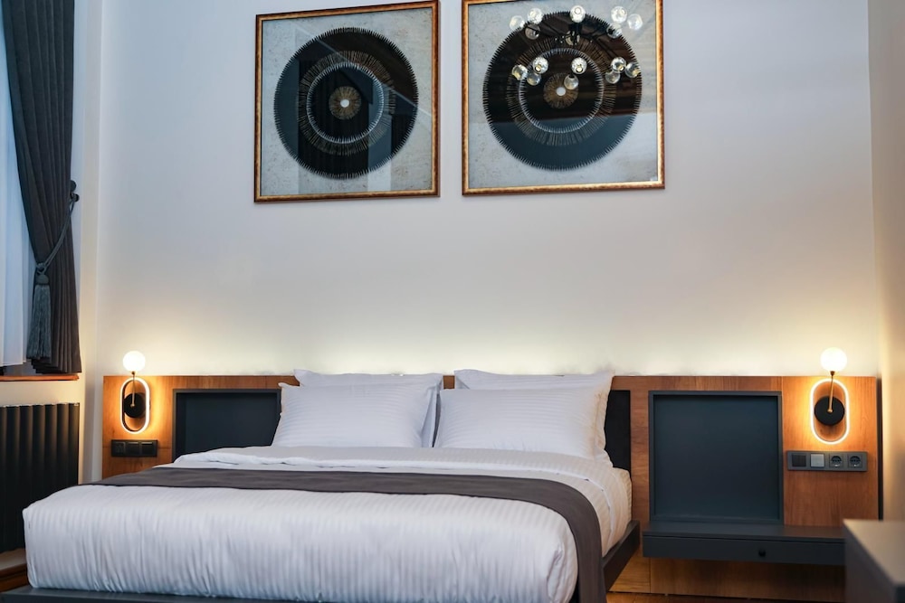 Elmira Pera Otel Spa - Image 17