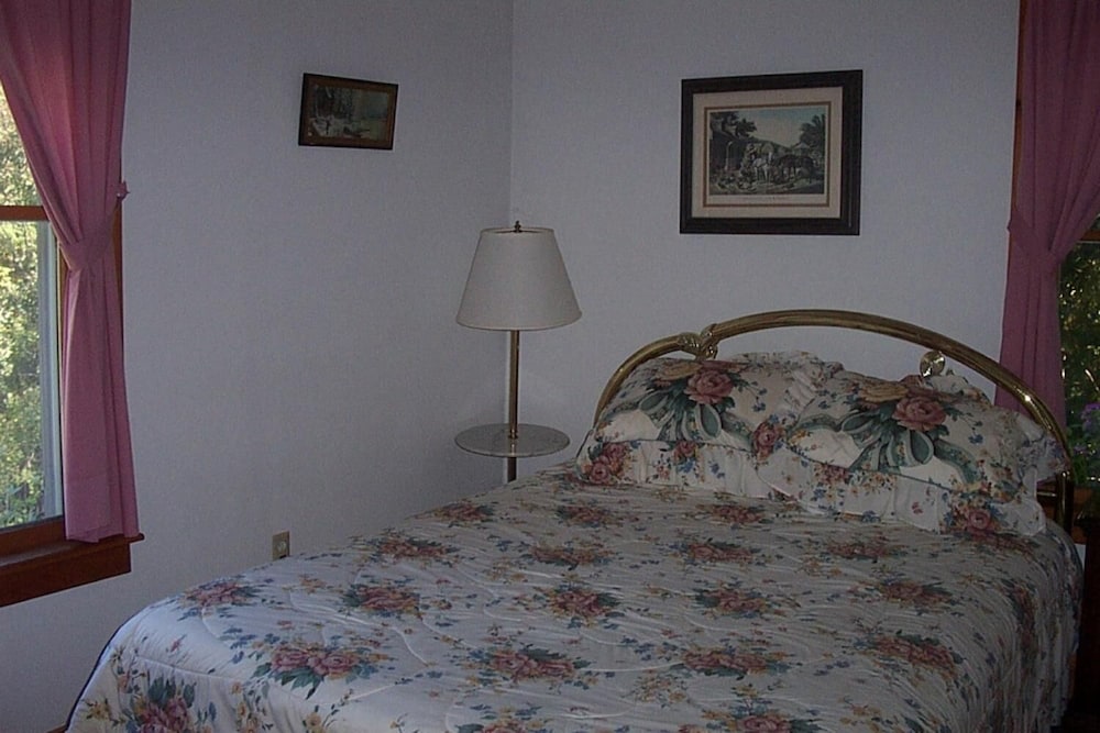 Chesapeake Inn of Lenox