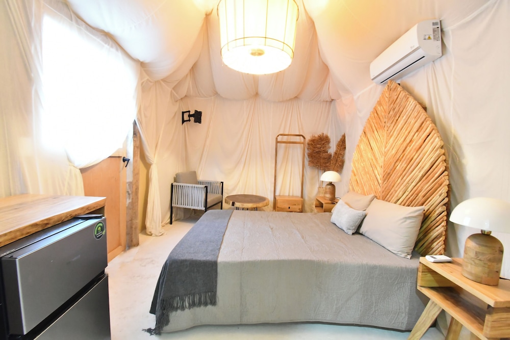 Arena y Mar Seaside Glamping Adults Only