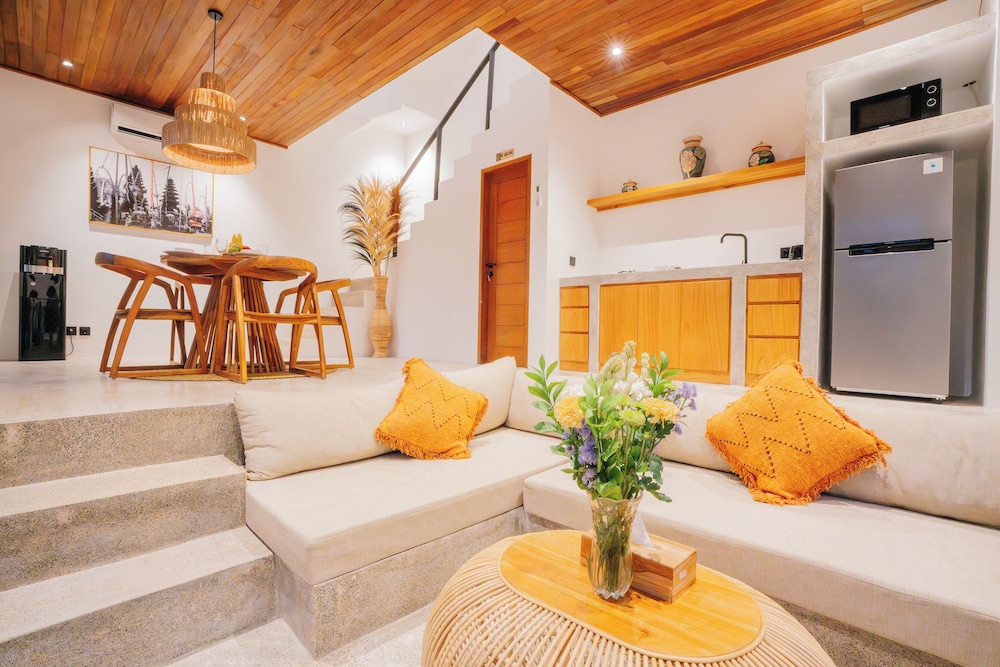 The Reef Villas