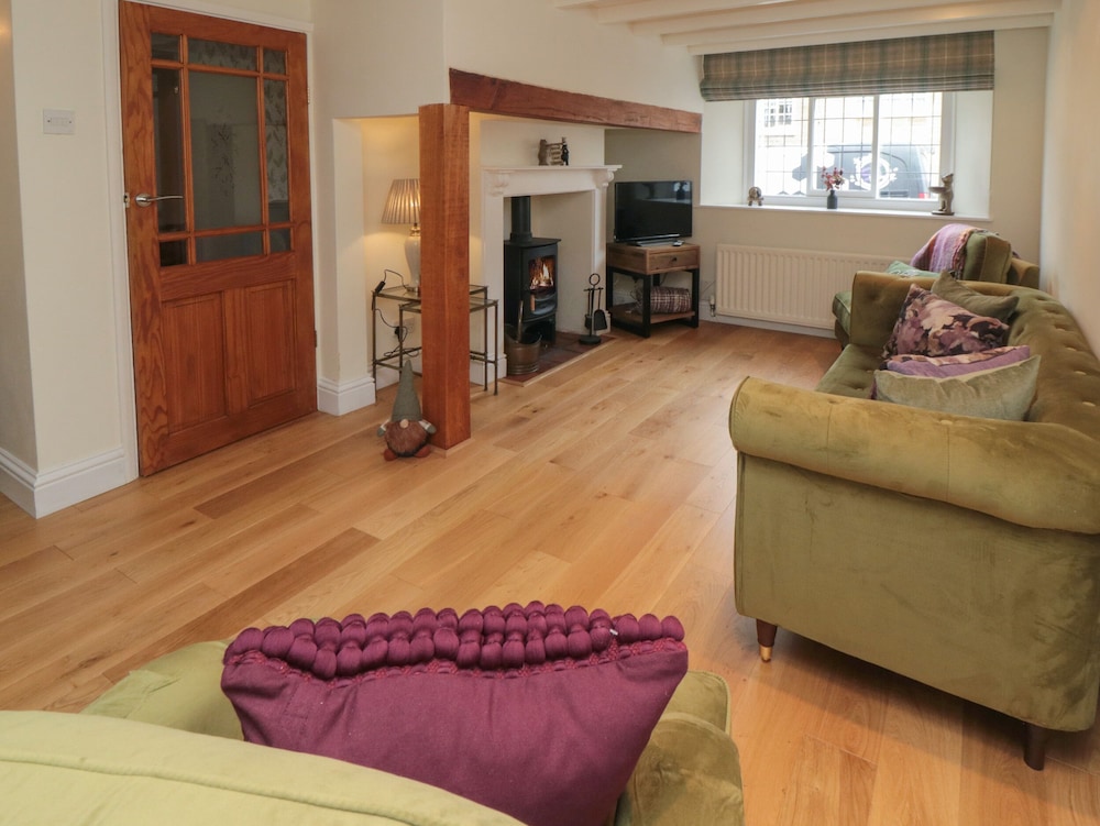 Inglenook Cottage