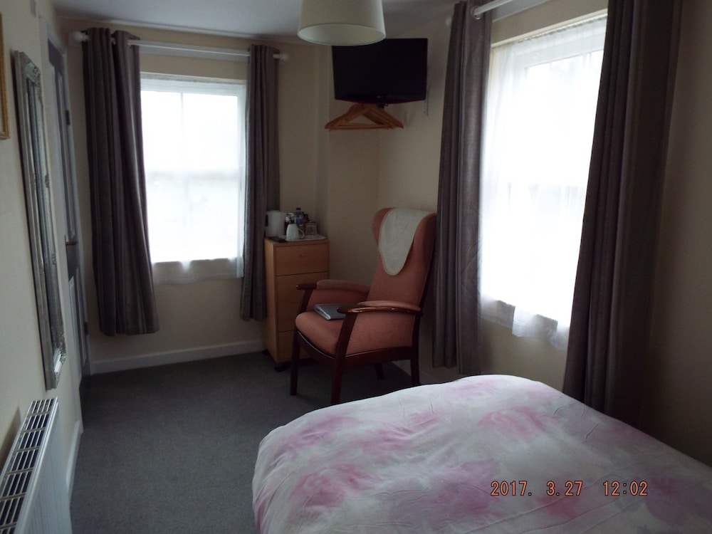 Meadowbrook Cottage B&B