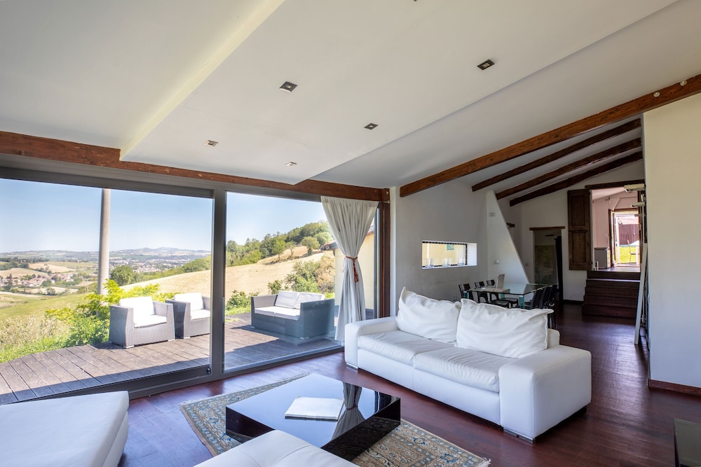 3998 Villa Dell`arte by Barbarhouse view 4