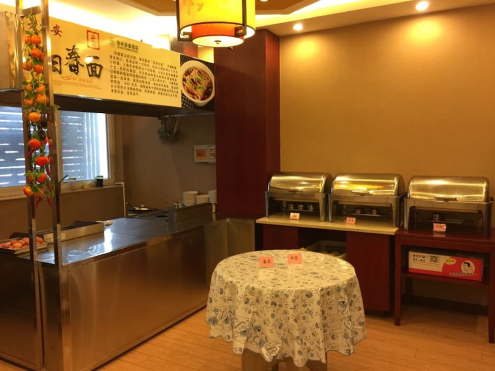 GreenTree Inn Huaian Chuzhou Avenue Zhou Enlai Memorial Hall Hotel - Property Image 6