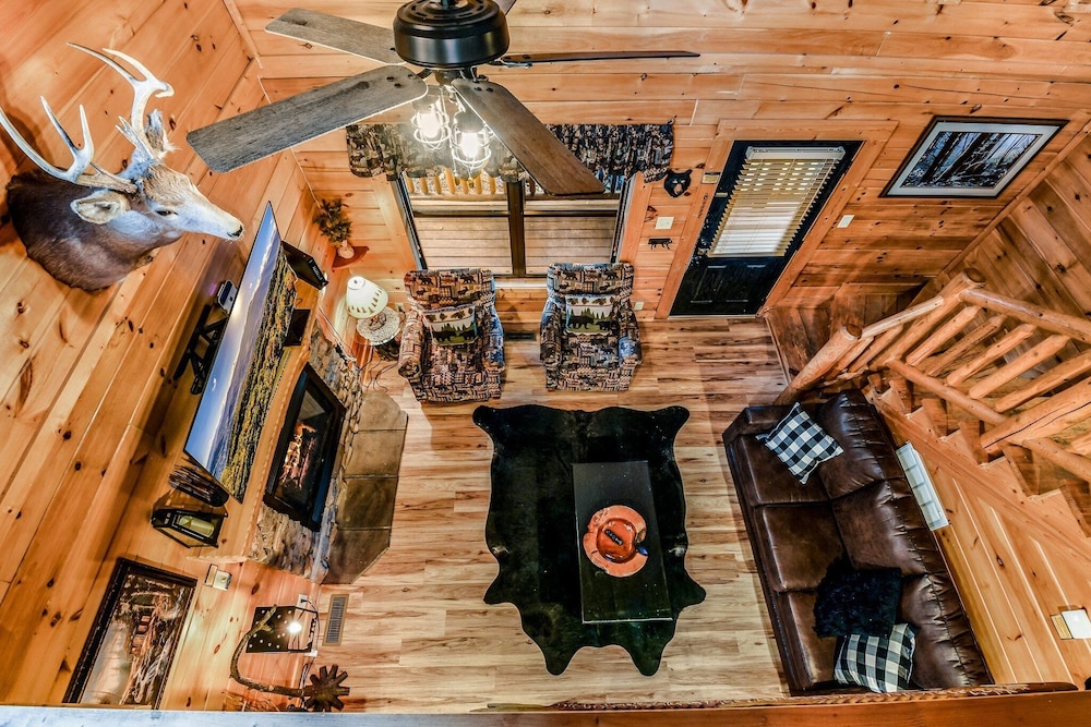 The Smoky Pines 2 Bedroom Cabin