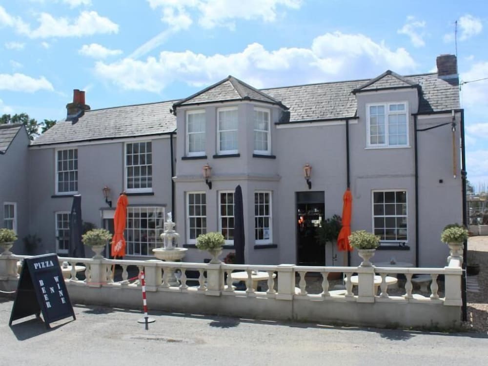 Ramsgate Vacations - White Stag Lodge - Property Image 18