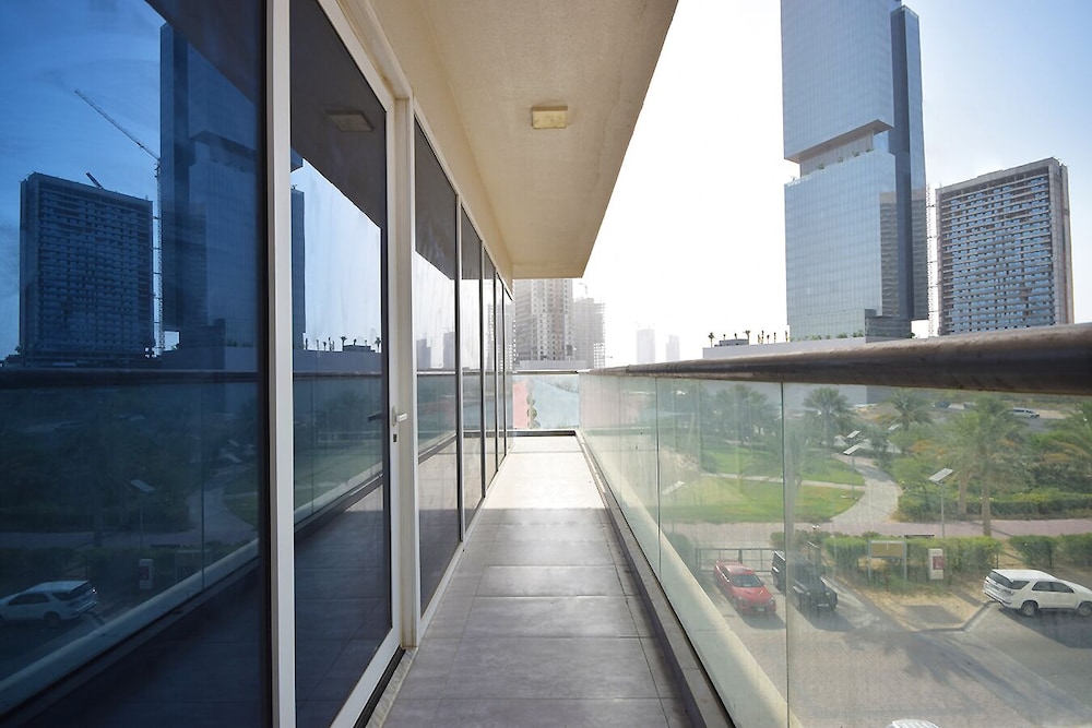Regent Court