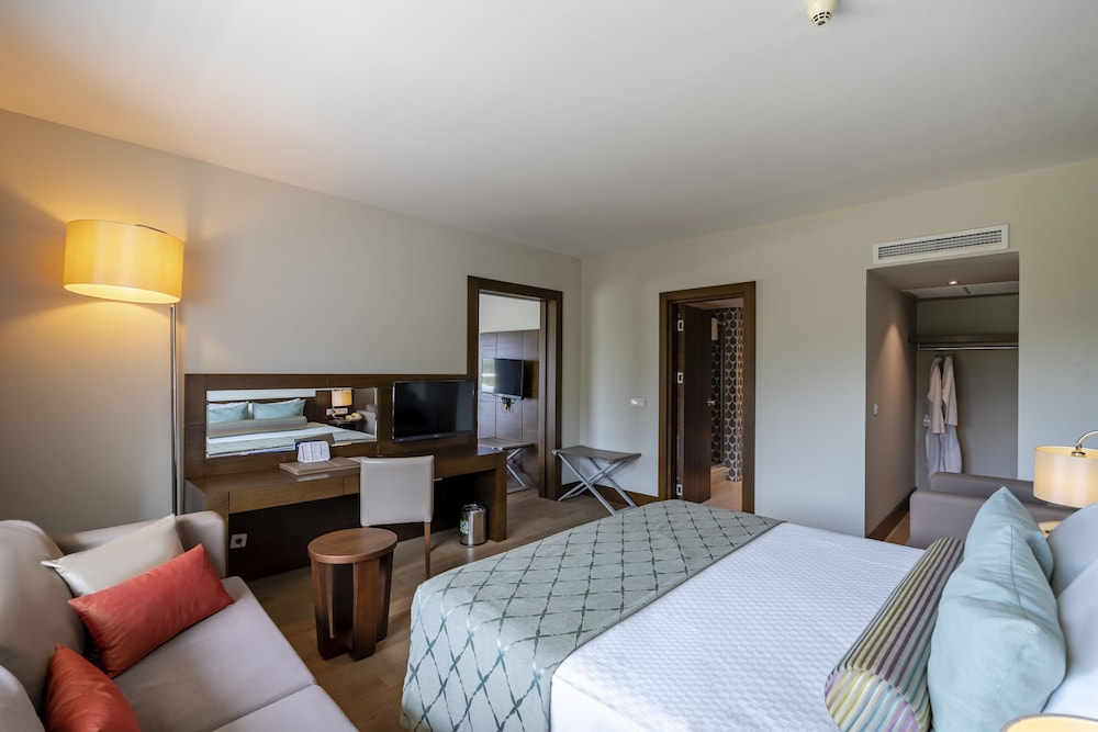 Ma Biche Kemer by Werde Otelleri - Image 80