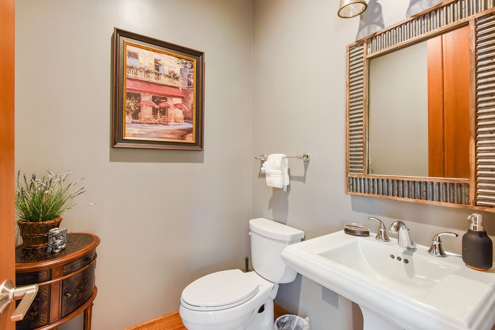 Luxury Mountain Retreat | Lake Views, Deck + BBQ | Pool Table & Chef’s Kitchen view 3