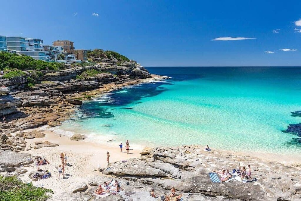 A Modern Beach Studio, 5min Walk to Bondi Beach