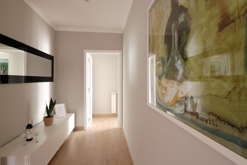 A7 Piazzetta Margutta A7 - My Extra Home
