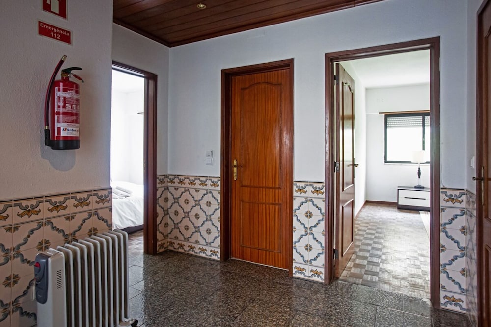 Charming 2 Bedroom Apartment in Lisbon view 5