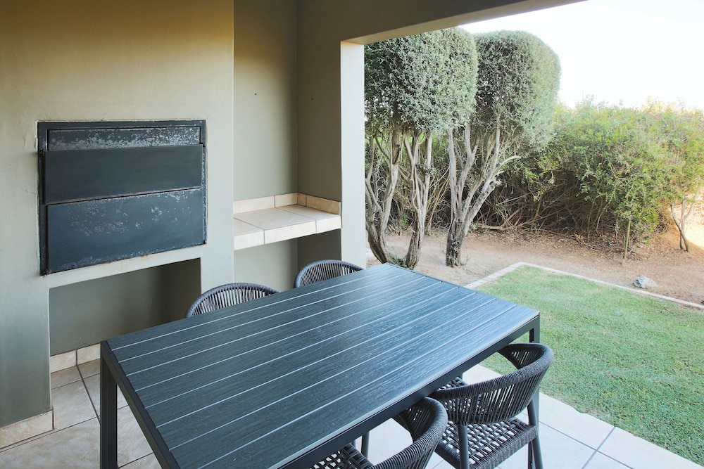 Francolin's Nest, Langebaan, 4-sleeper