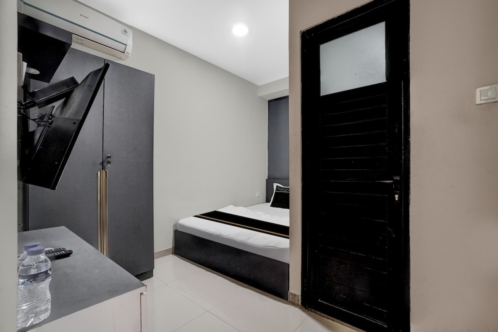 Collection O Yayah Residence