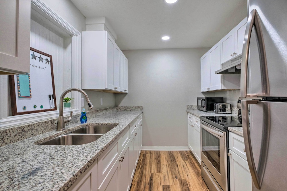 Ocala Vacations - Cozy Ocala Home w/ Porch < 1 Mi to Downtown! - Property Image 24