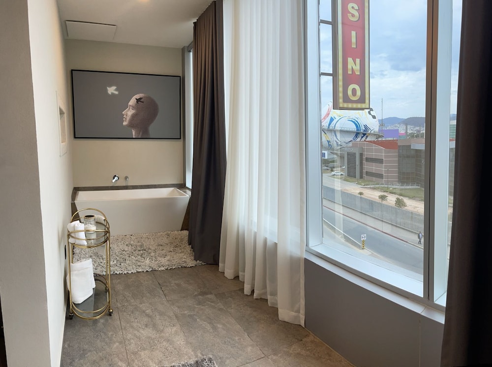 Pachuca Vacations - Hotel Casino Grand Via Dorada - Property Image 1
