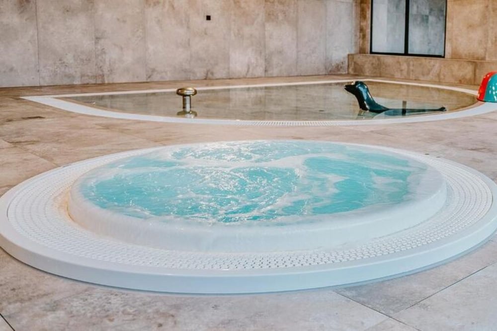 Comfortable Apartment, Pool, Whirlpool, Sauna