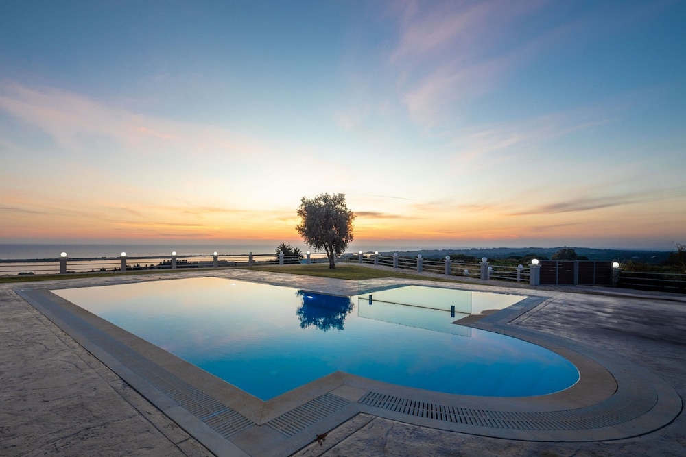 Villa Mediterranean View